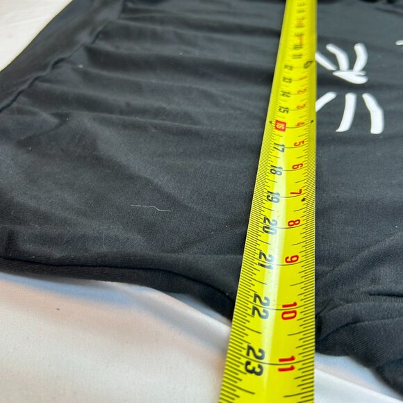 Black Cat Ear Hoodie Size M Cropped Graphic Goth Street Style - Picture 3 of 5